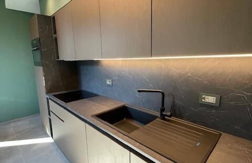 Aurora Apartment | AR Living Colletta Exclusive Apartment E1