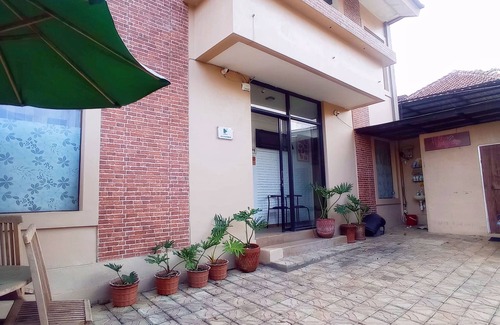 Oro Oro Ombo Hotel | Ara Guest House Batu nPenginapan nyaman dekat tempat wisata di Kota Batu