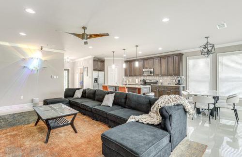 Arabi House | Arabi Home with Deck 7 Mi to Downtown New Orleans!