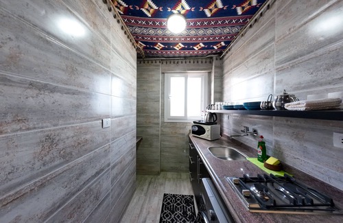 Al-'Atarin Apartment | Arabian Nights by the Sea 1