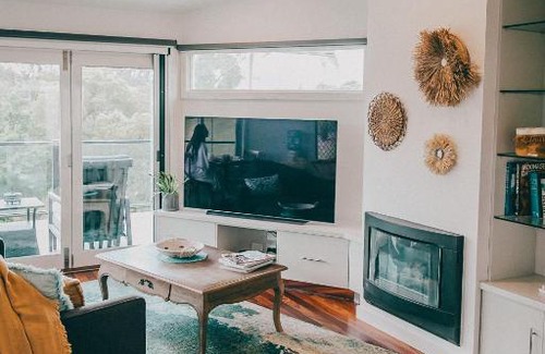 Yarra Glen Cabin | Araluen Boutique Accommodation
