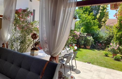 Gyula House | Aranka Apartman