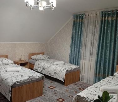 Ak-Suu House | Arashan Guest house