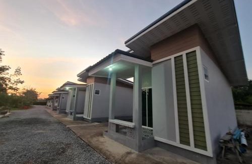 Uthai Thani House | Araya Cottage