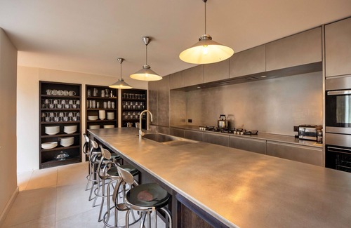Macclesfield Ski Chalet | ARC Peaks
