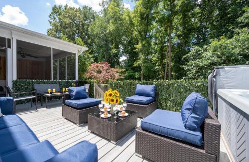 Kernersville Apartment | Arcade, Ping Pong, Hot Tub, Gas Grill, & King Bed
