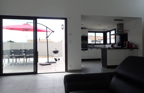 Saint-Gilles-Croix-de-Vie House | Architect house with SPA 300 meters from the beach in ST GILLES CROIX DE VIE