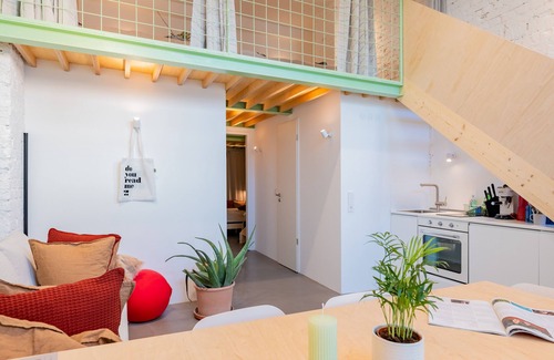 Mitte Apartment | Architektur Apartment - Best Location: Mitte - Brunnenstrasse