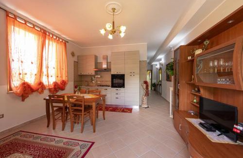 Fondi House | Arcobaleno Apartment