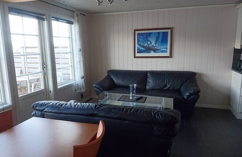 Tverlandet Cabin | Arctic Seasport