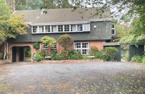 Waitati Apartment | Arden Country House BnB - Entire house to yourself -peace in the country