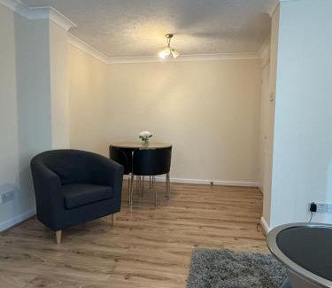 Thamesmead Apartment | Arden Place