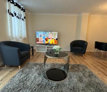 Thamesmead Apartment | Arden Place