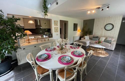 Fauvillers House | Ardennes Charming Cottage La Caz' à Nono