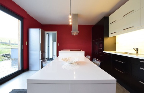Vaux-sur-Sure Cottage | Ardennes Stay for 18 guests