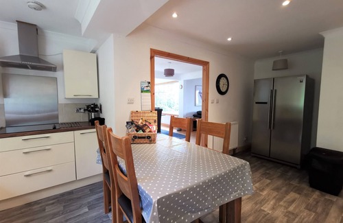 Cairndow House | Ardfyne - 4 bathroom lodge style home on Loch Fyne
