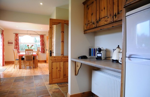 Aghadoe House | Ards Lodge Sleeps 11 , 4 BDR, 4.5 BTH Garden near Killarney