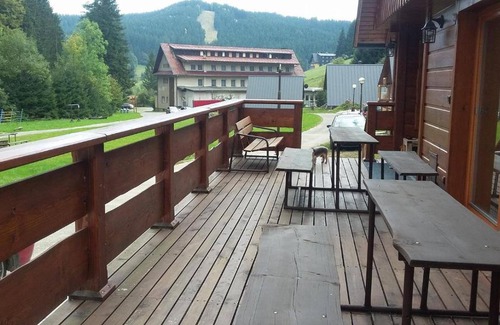 Velke Karlovice Cabin | Areál Lesková
