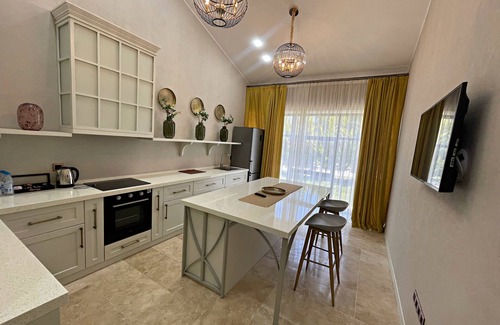 Quba Hotel | Arena Apartments & Villas Guba
