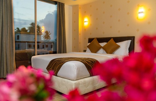 Dhangethi Hotel | Ari Grand Hotel & Spa
