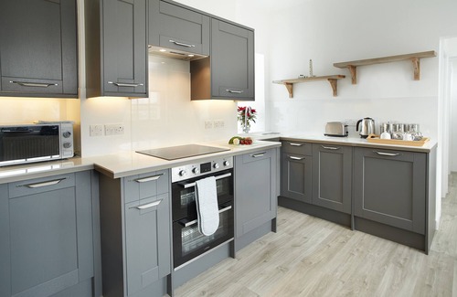Llantwit Major Cottage | Ariel a lighthouse keepers cottage with accommodation for up to five guests.