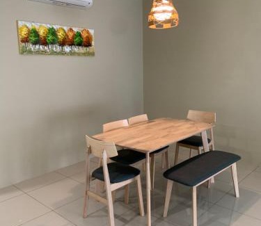 Kampung Kuala Pari Apartment | Aries Homestay