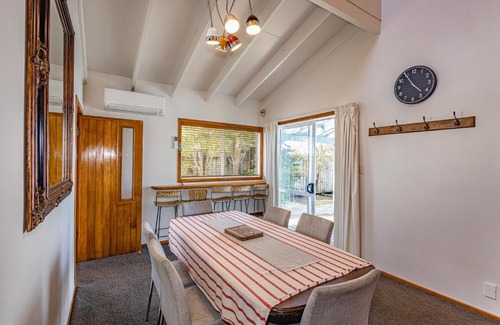 National Park Village House | Ariki - National Park Holiday Home