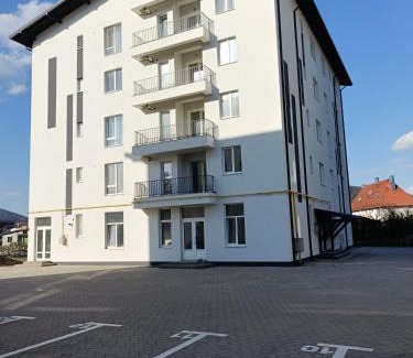 Gura Humorului Apartment | Arinis Class