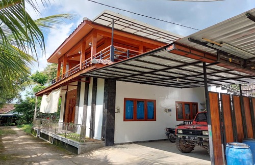 Srimulyo House | ARJUNA HOMESTAY