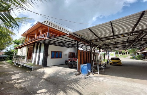 Srimulyo House | ARJUNA HOMESTAY