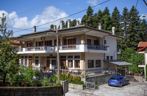 Elati Apartment | Arktos Suites
