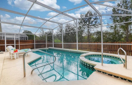Clear Creek House | Arler House - Amazing 4 Bed 3 Bath - Private Pool