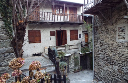 Gravere House | Armona Mountain Holidays