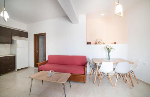 Kavousi House | Armonia House 1 bedroom 3 guests bath tub & patio