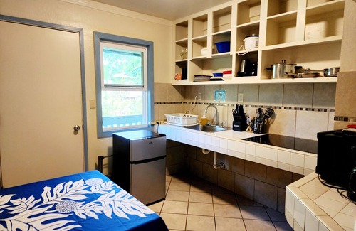 Keaukaha Cabin | Arnott's Lodge