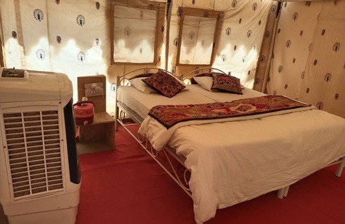 Kanoi Resort | Aroma Desert Safari Camp - Overnight Camping in Jaisalmer