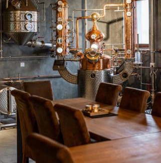 Dolni Bousov House | Aroma Gold