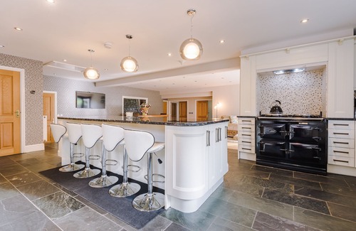 Axton Cottage | AROSFA, pet friendly, luxury holiday cottage in Trelawnyd