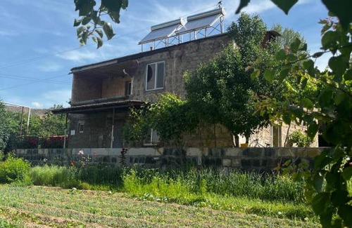 Arpi Bed & Breakfast | Arpi-Ureni Guesthouse