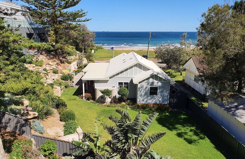 Thirroul House | Arriba Beachfront Cottage