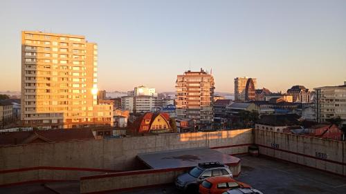 Osorno Apartment | Arriendo 1 Departamento Diario Amoblado en Edificio Pleno Centro de Osorno Full Eléctrico y Estacionamiento Techado, Comodidad, Moderno y Seguridad