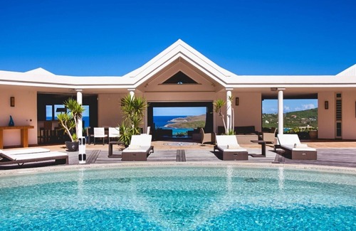 Mont Jean Villa | Arrowmarine - A luxury 3 bedroom villa located in the private estate of Montjean