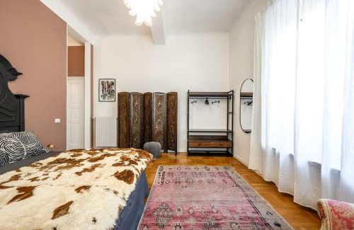 Old Town Apartment | Art&Design Boutique Apartment near Ghirlandina