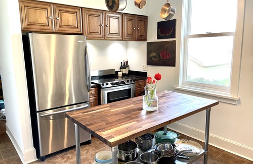 German Village House | Art filled German Village House. Double lot fenced in yard with 2 car garage