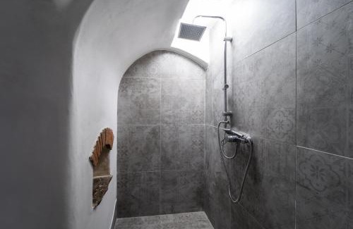 Chvalsiny House | Art Gallery Dyk
