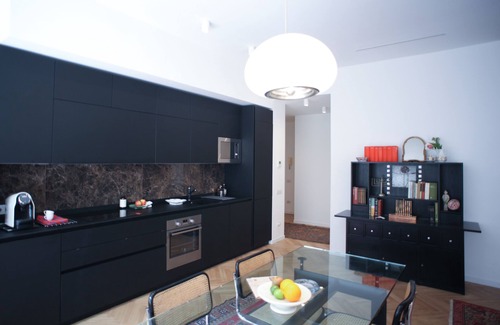 Guastalla House | Art Gallery House, a few steps from Duomo!