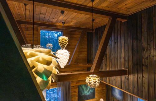 Napapiiri Villa | Art House of Lady Christmas