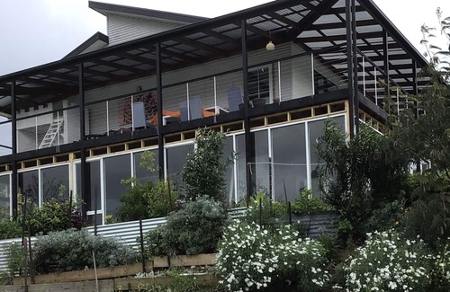 Huonville House | Art House.Paintings in hallway, bathroom, toilet, living areas and bedrooms.