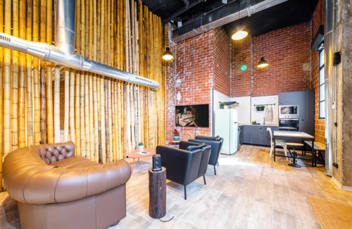 Pobles de l'Oest Apartment | Art Loft 02 'The Artist' in Valencia