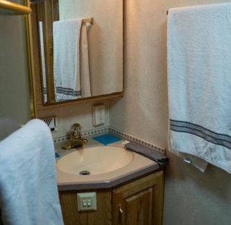 Quakertown Other | Art Rv motorhome